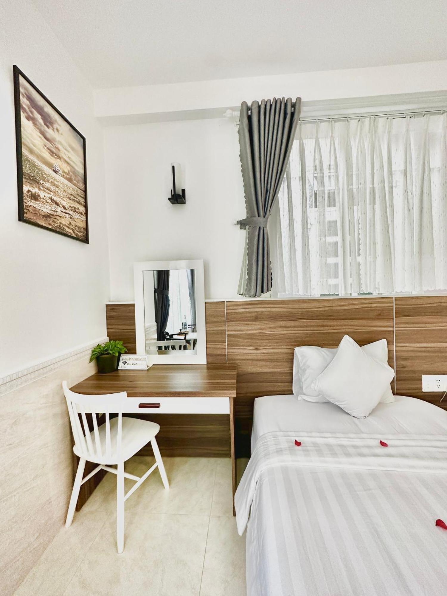 Tuan Ninh Hotel I Chi Khu Co Ong Exterior foto